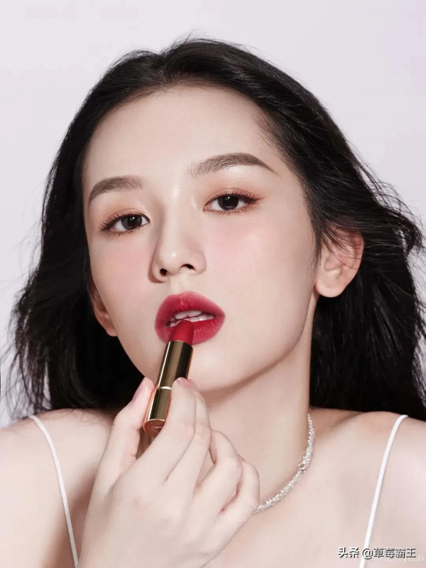 單人照美如畫,群戲卻總遭遇豔壓,這7位女星,顏值被高估得厲害 單人照美如畫,群戲卻總遭遇豔壓,這7位女星,顏值被高估得厲害