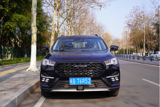 要大空間還要動力好配置高,捷途X90和歐尚X7怎麼選? 要大空間還要動力好配置高,捷途X90和歐尚X7怎麼選?