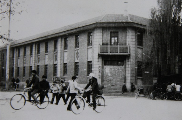 老紅軍隱居鄉下，毛主席再三下令尋找，他：我就只是一個老馬伕啊