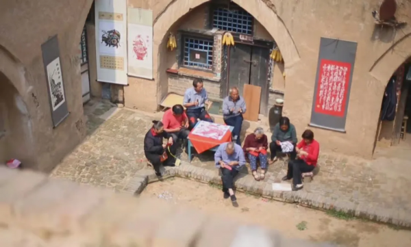 《夢改》翻車上熱搜,花百萬將農村房改成“監牢”,網友痛斥退錢 《夢改》翻車上熱搜,花百萬將農村房改成“監牢”,網友痛斥退錢