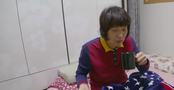 年近半百的老人，腦袋裡住有活蜘蛛並打嗝，醫院得知真相無從下手