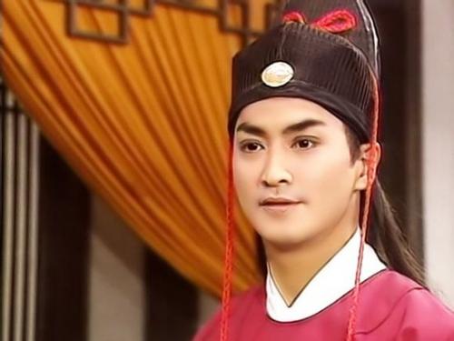 別再吹捧“建模臉”了！這4位男演員告訴你，什麼是小說男主的臉