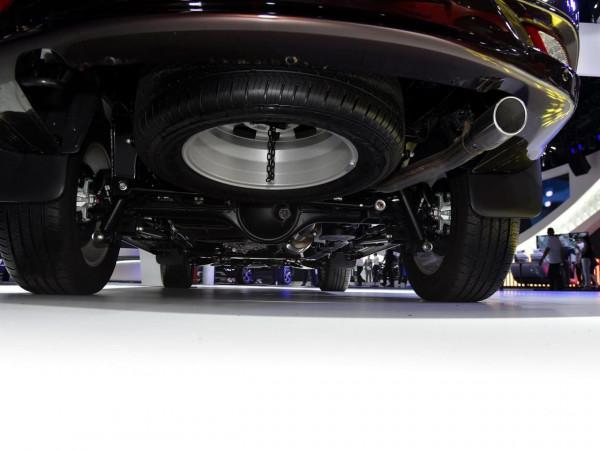 搭配6AT&plus;四驅，與日產途達同級，動力極強的SUV，實拍mu-X牧遊俠