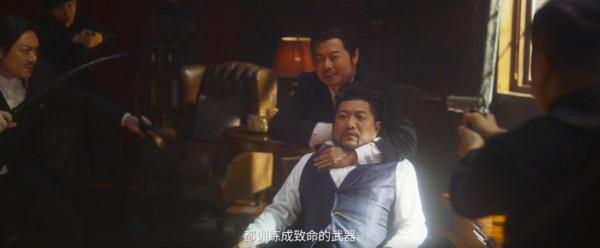 馬麗這身裝扮，我能get到片中反派對她垂涎欲滴的心態了