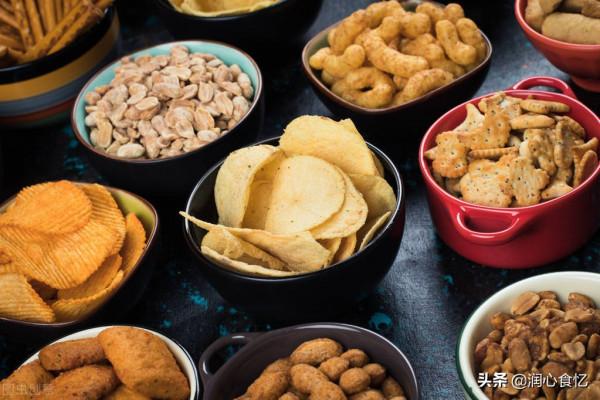 快過年了,5種長輩們喜歡的年貨零食提前囤,經典老味道,很良心 快過年了,5種長輩們喜歡的年貨零食提前囤,經典老味道,很良心