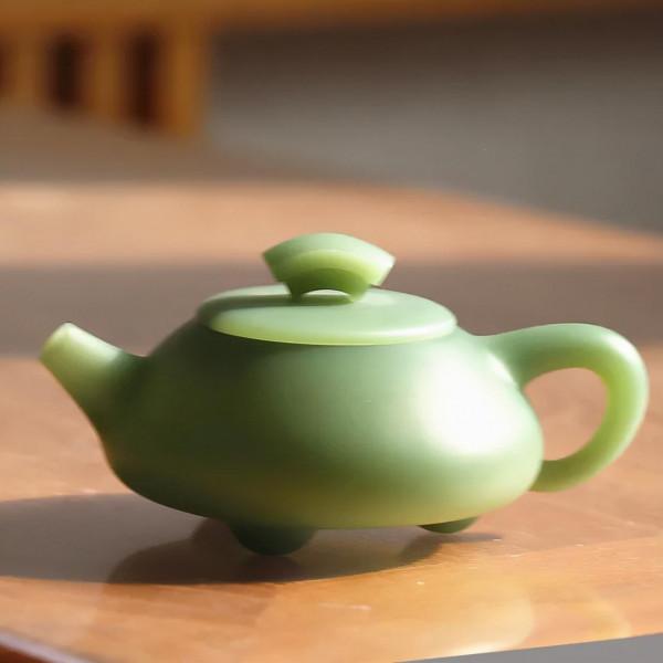 「凡刻」“問”一把石瓢玉“壺”