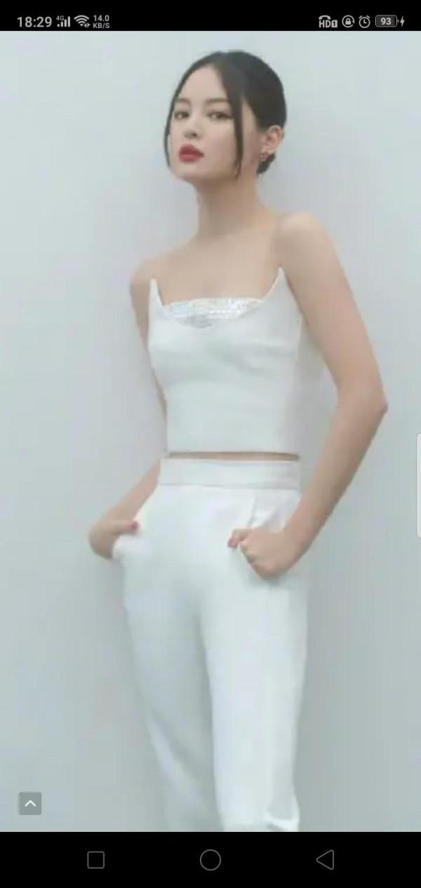 辛芷蕾吳優美圖