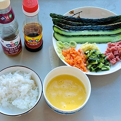 米飯只配一碗飯，我也會選炒飯（聖誕花環版）