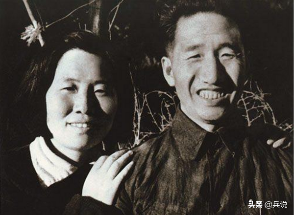 紅色女諜送絕密情報，抬頭髮現異常：劉伯承窗戶的紅頭繩不見了