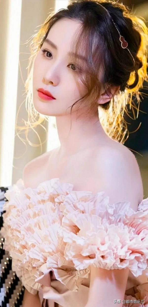 明星高畫質美圖《劉詩詩》 明星高畫質美圖《劉詩詩》