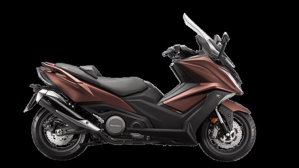 200~400cc裝配雙缸水冷發動機的ADV踏板車，有哪些？