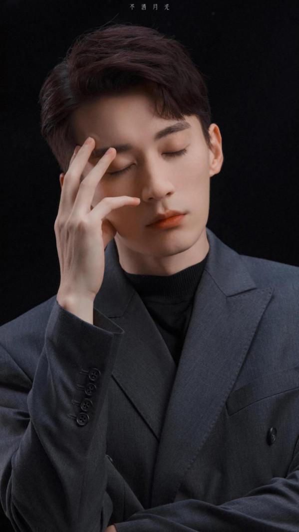 女小花堅守崗位，男藝人卻洗牌迅速，新出圈的男藝人，你更看好誰