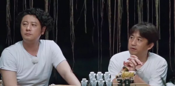 發腮禿頭、酒糟鼻、大肚腩，還有塑膠僵臉，中年男星的辣眼震撼