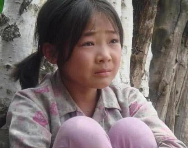 還記得《暖春》中的小花麼，如今長相驚豔，無幾人能認出！