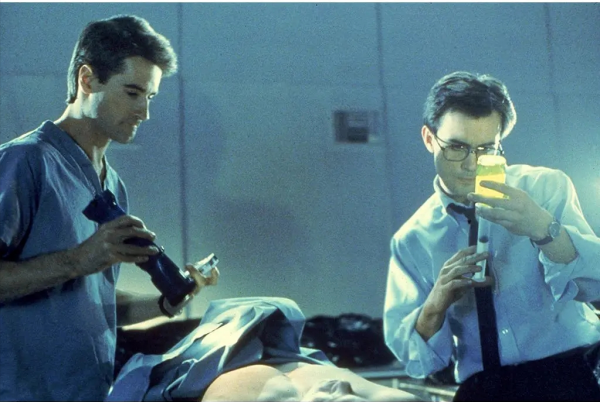 評分最高的十大喪屍片，《殭屍世界大戰》第5，《生化危機》第2