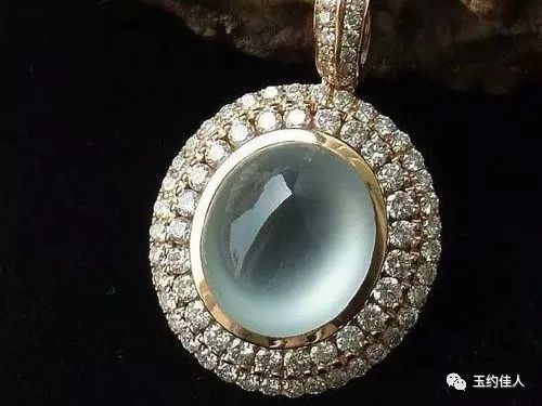 翡翠起瑩是什麼？