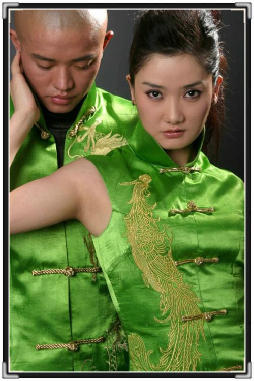 &OpenCurlyDoubleQuote;人間清醒&rdquo;鳳凰傳奇：打了多少因分賬不均，鬧掰解散組合的臉？