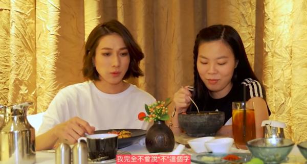 鍾嘉欣私下素顏曝光，樸實打扮似路人，曾爆料在TVB累到精神分裂