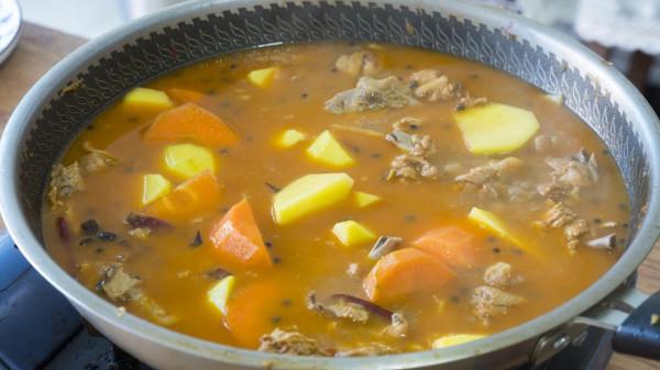 孩子放假，一家人的早中晚餐食譜，葷素搭配營養均衡，頓頓都吃光