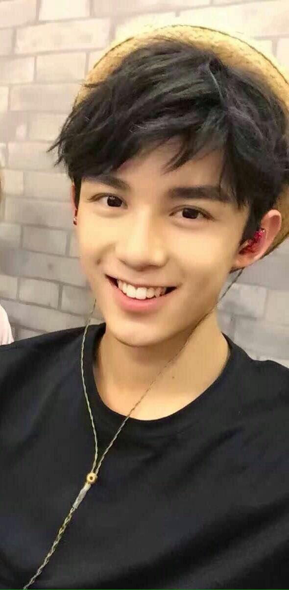 青梅竹馬也有愛，等來十二年的父子情