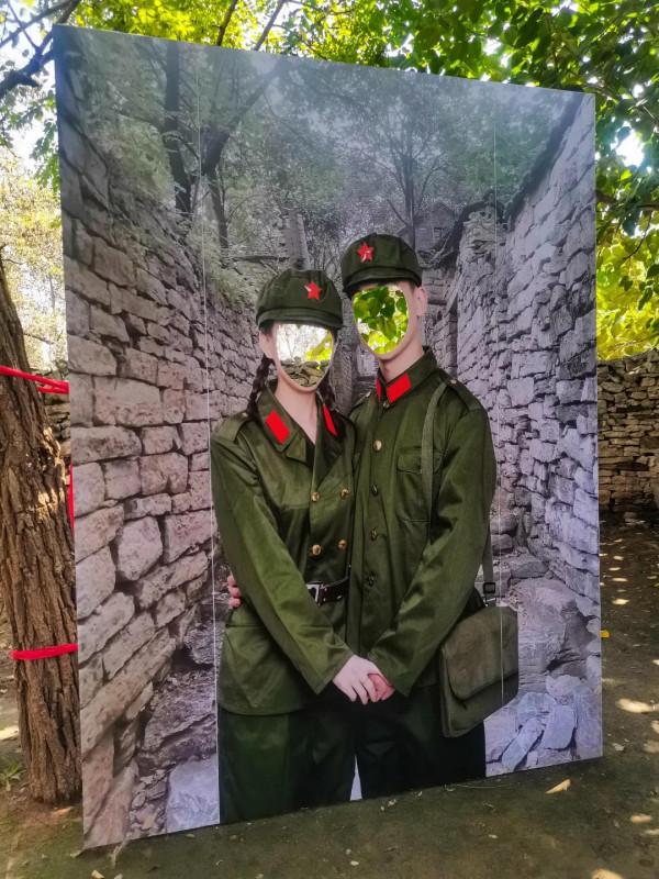 慶國慶，這個古村太熱鬧，養眼又怡情，還有滿滿的中國紅