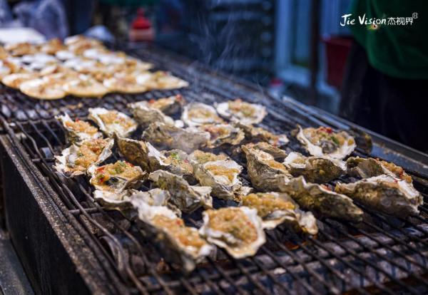 這裡的夜市能擼貓!啤酒 美食 擼貓一個都不能少 長春桂林路夜市 這裡的夜市能擼貓!啤酒 美食 擼貓一個都不能少 長春桂林路夜市