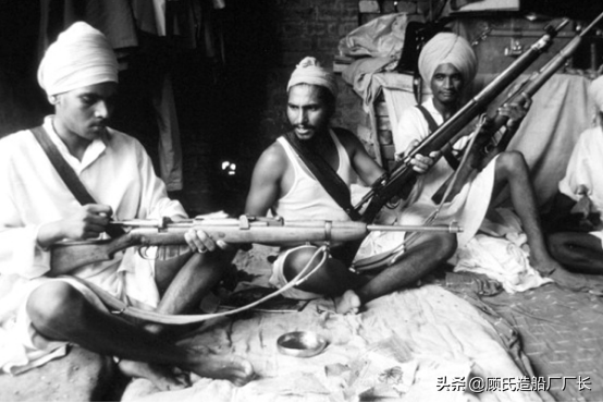 為英迪拉·甘地開啟死亡之門，小記1984年印軍攻擊金廟的藍星行動