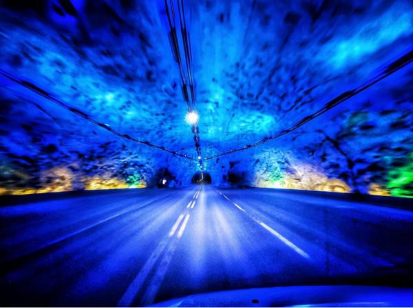 看一眼就想鑽進去！這十條隧道讓人五迷三道