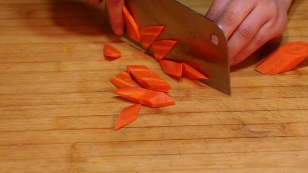 黃瓜這樣做太好吃了，做法簡單，開胃下飯，天天吃都不膩