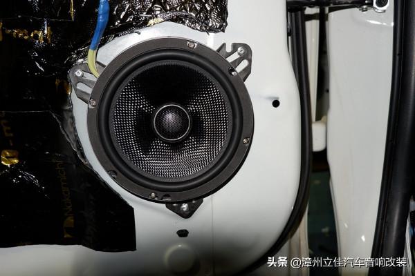 新年新聲音——豐田RAV4榮放改裝升級惠威汽車音響漳州立佳