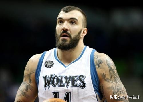 安東尼禮讓三分，加內特在他面前像個乖寶寶，他才是真正的黑老大