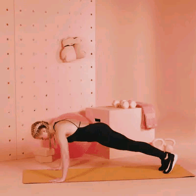 中老年朋友如何開始力量訓練，保持健康與美麗？可以參考這些動作