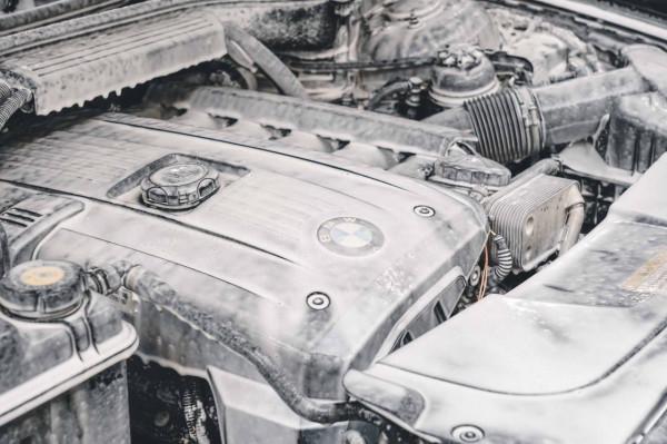 「兼修內外」整備一臺08年的寶馬730LI,重覽那年登陸的絕塵風華 「兼修內外」整備一臺08年的寶馬730LI,重覽那年登陸的絕塵風華