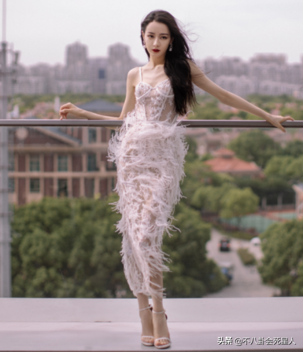 美不美先看腿!這14位女明星大長腿矚目,個個都是“腿精” 美不美先看腿!這14位女明星大長腿矚目,個個都是“腿精”