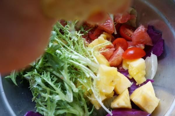 減肥期間就吃這道清爽大拌菜，食材豐富，營養低脂又解膩