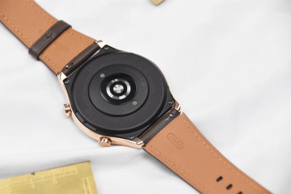 榮耀手錶GS3評測：終於不再鴿，能裝APP，運動健康面面俱到