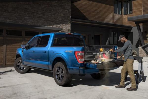 越野車打響“軍備競賽” ,誰才是進藏車天花板? 越野車打響“軍備競賽” ,誰才是進藏車天花板?