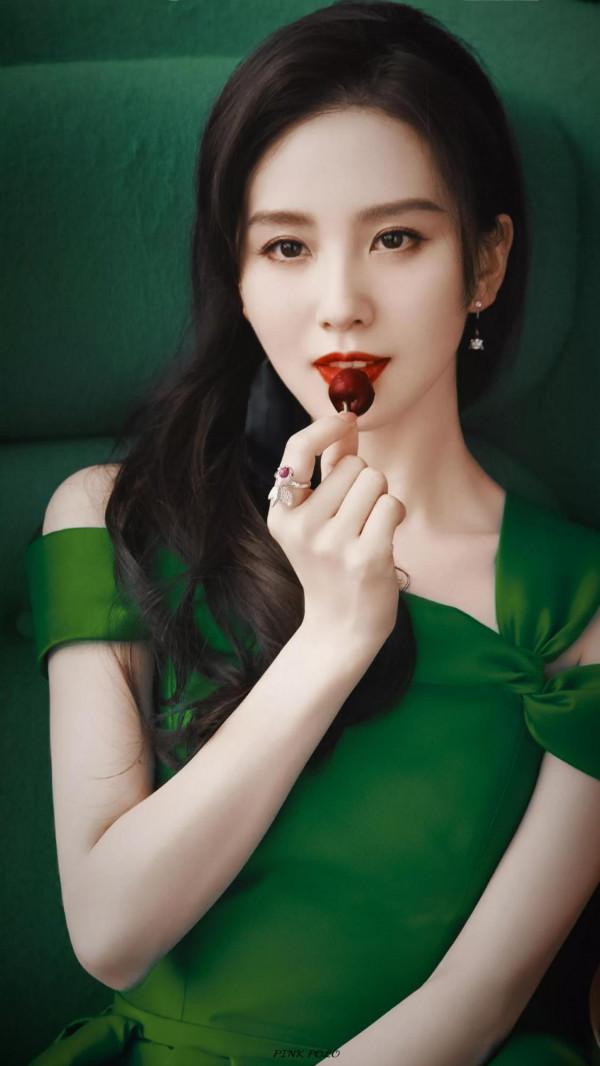 劉詩詩唯美桌布