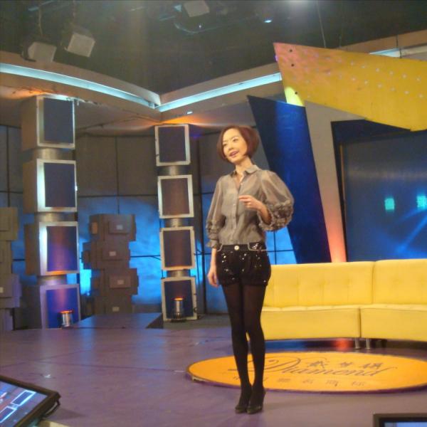 瘦如排骨大頭娃娃魯豫,為何仍然能火十幾年? 瘦如排骨大頭娃娃魯豫,為何仍然能火十幾年?