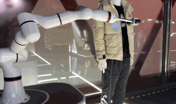 科技為國貨加碼 珞石機器人智慧縫製引領鞋服企業智慧變革 科技為國貨加碼 珞石機器人智慧縫製引領鞋服企業智慧變革