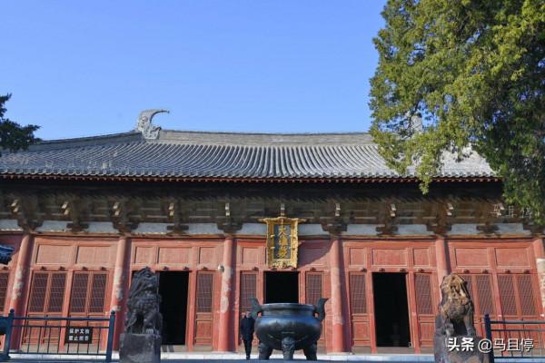 遼寧不起眼的小縣，藏著中國第一佛殿，五次大難千年不倒，很驚喜