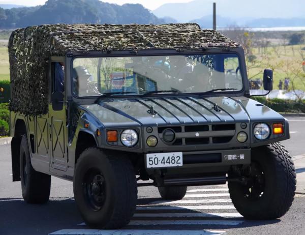 豐田也開皮尺部！悍馬？Mega Cruiser