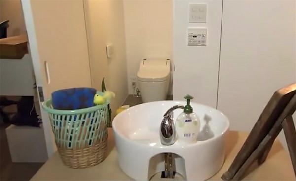 日本小夫妻住70㎡“旗杆房”,室內卻一堵牆都沒有?這能住? 日本小夫妻住70㎡“旗杆房”,室內卻一堵牆都沒有?這能住?