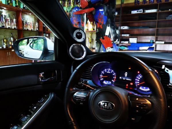 車載喇叭換裝-起亞K5高性價比汽車音響改裝作業 車載喇叭換裝-起亞K5高性價比汽車音響改裝作業