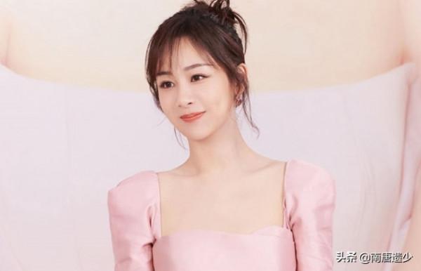 楊紫離開歡瑞“一姐”位置空缺,八位小花爭上位,矮子裡面拔高個 楊紫離開歡瑞“一姐”位置空缺,八位小花爭上位,矮子裡面拔高個