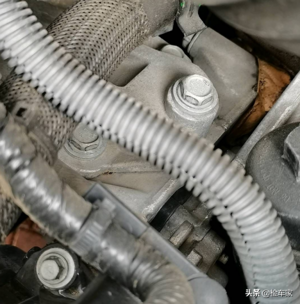 二手MPV價效比之王！這輛大捷龍開了7年就虧了40萬，現在只要12萬