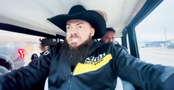 美國人花2000網購中國老頭樂，各種瞧不上，測試後直呼真香