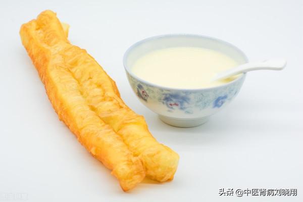 漲知識了！腎病患者不適合吃這3種早餐！這道繞口令教你記清楚