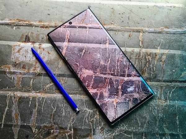 在2022年初用500元左右的預算購入一臺Galaxy Note10來使用