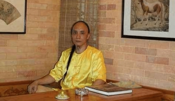 男子自稱皇室後代，向國家索要故宮文物，史學家：多爾袞並無兒子